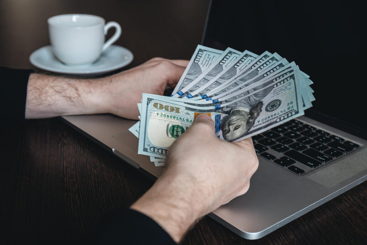 Make Money Online: Top 10 Ways to Earn Money from the Internet